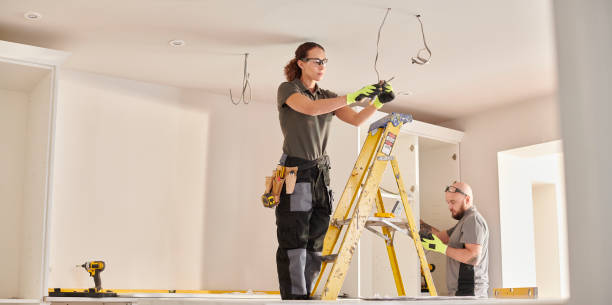 Best Electrical Troubleshooting Services  in Elmhurst, IL