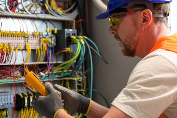 Best Affordable Emergency Electrician  in Elmhurst, IL